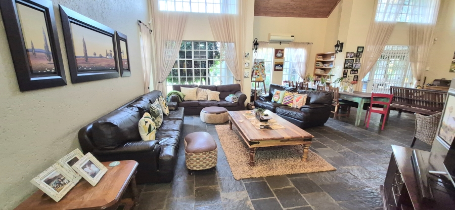 9 Bedroom Property for Sale in Rietfontein AH North West